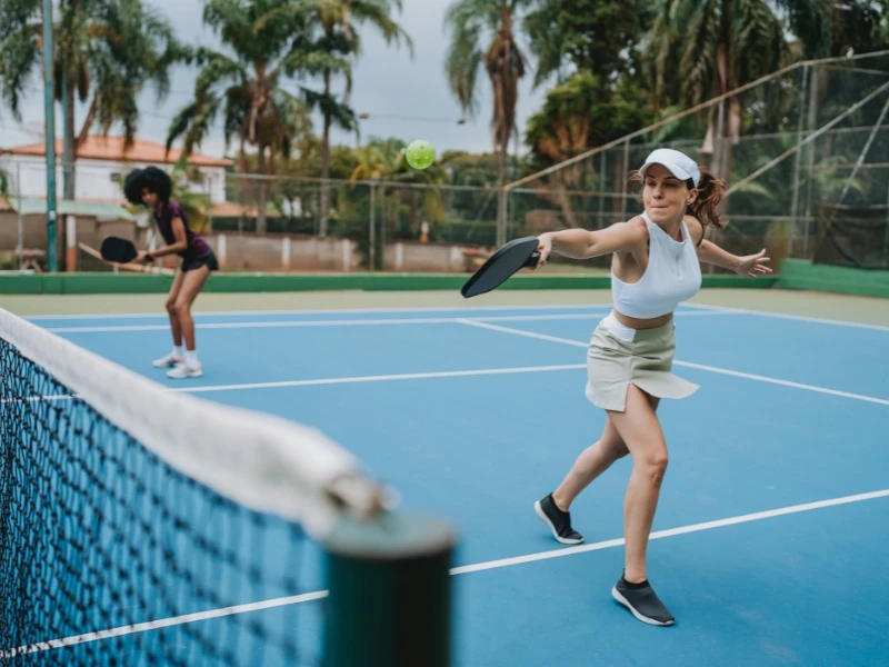 Hướng dẫn cách cầm vợt Pickleball chuẩn cho từng kiểu đánh